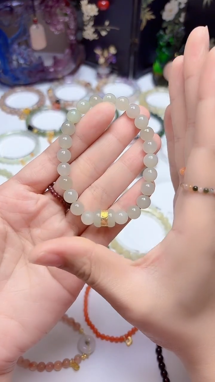 未镶嵌手链和田玉素圈