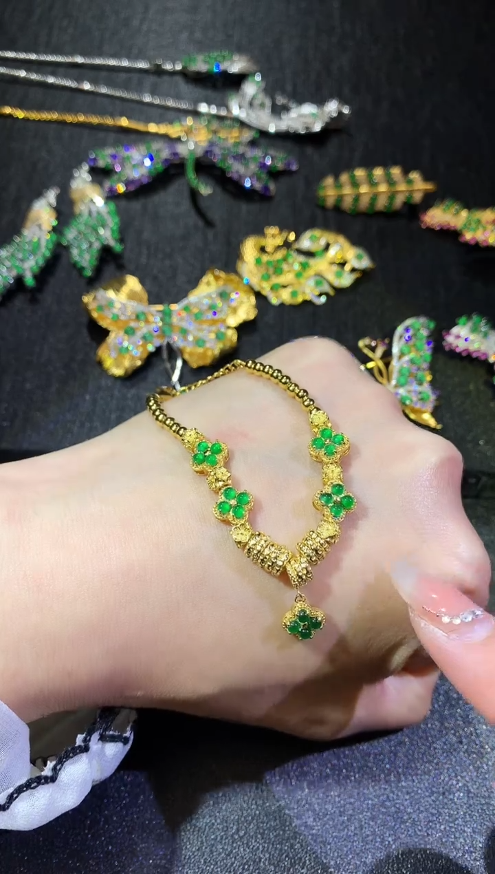 【闪购商品】翡翠手链银S925镶嵌145手链（多样性发货一件