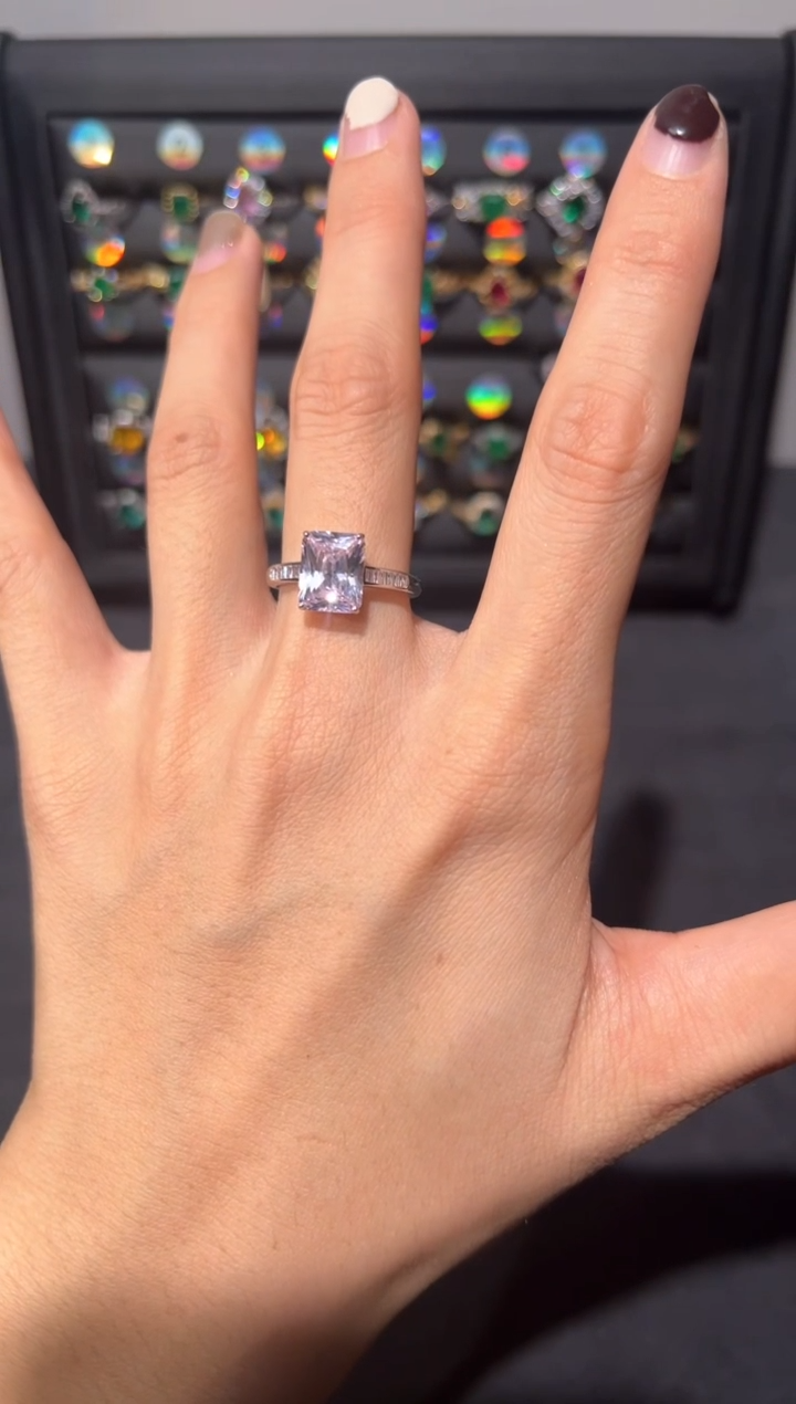 【闪购商品】方柱石开口银S925镶嵌0000