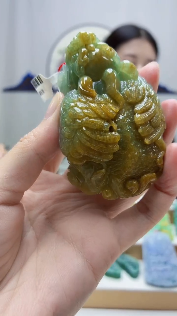 未镶嵌定制翡翠4812zm-毛货赠底座46貔貅