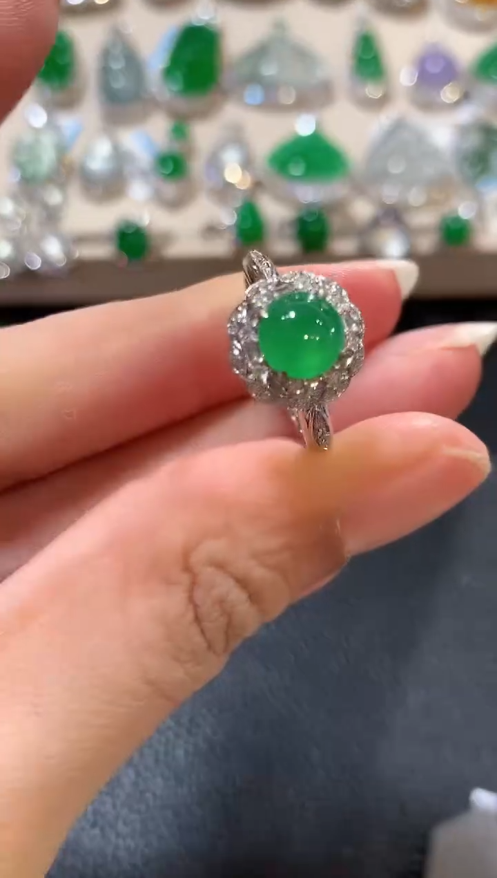 18K金镶嵌戒指翡翠z140  