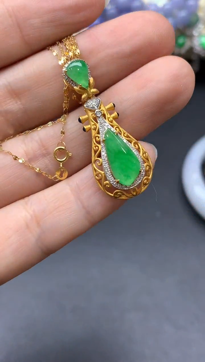 颈饰18K金镶嵌翡翠527-中国好珍宝