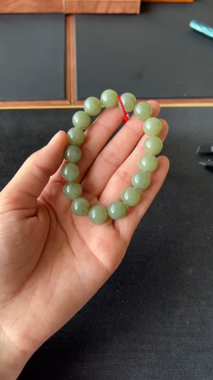【闪购商品】和田玉手串未镶嵌若羌微色差卡12