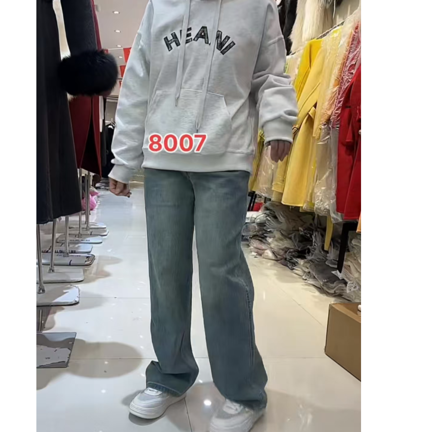 8007#窄版直筒牛仔裤春款t恤蓝色直筒百搭春季韩版宽松秋季