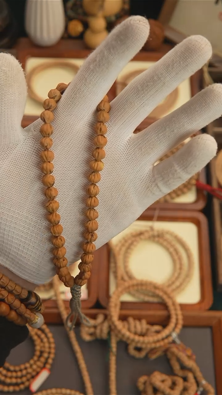 【闪购商品】柏香籽/百香籽吊坠红油皮手持