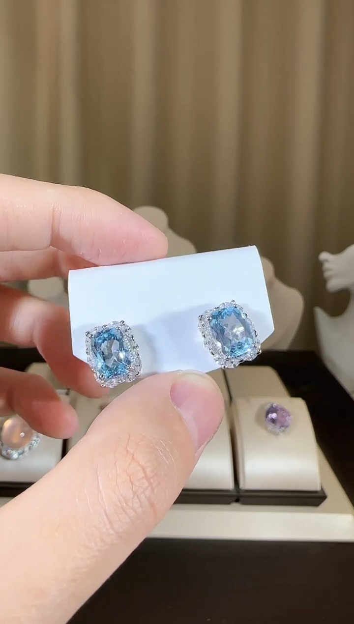 【闪购商品】托帕石耳饰银S925镶嵌设计款