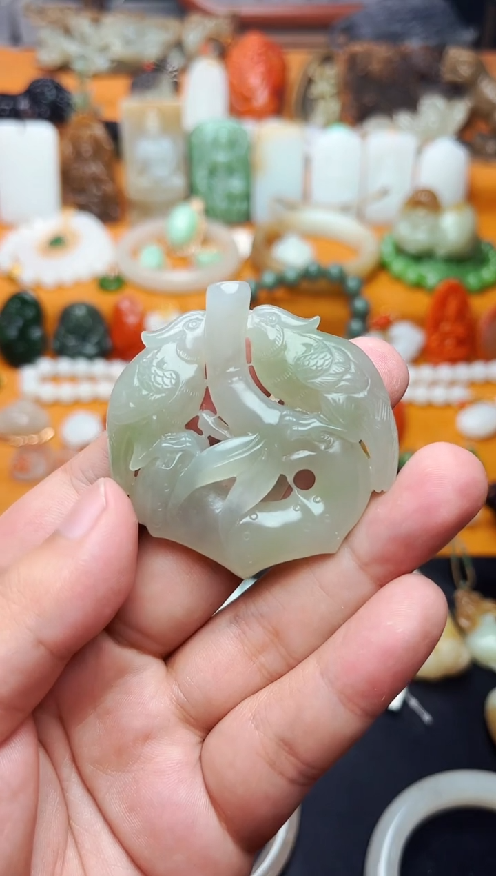 【闪购商品】和田玉颈饰未镶嵌节节高升01