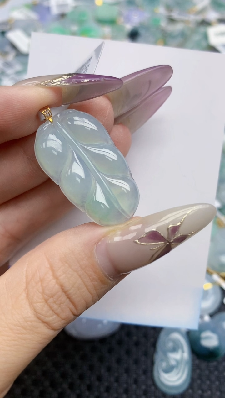 翡翠挂件18K金镶嵌278   天然翡翠A货