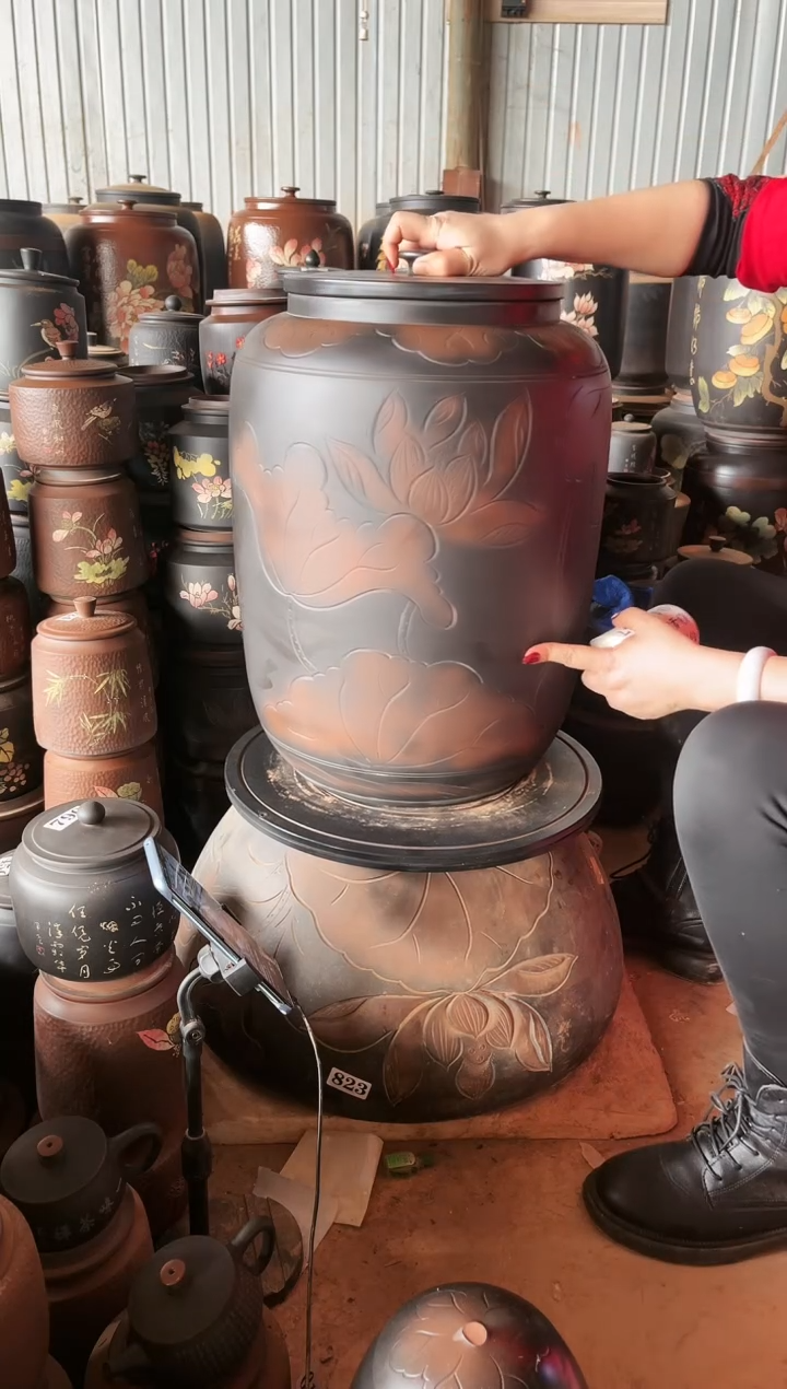 【闪购商品】壶瑕疵茶缸高51cm 盖子 045