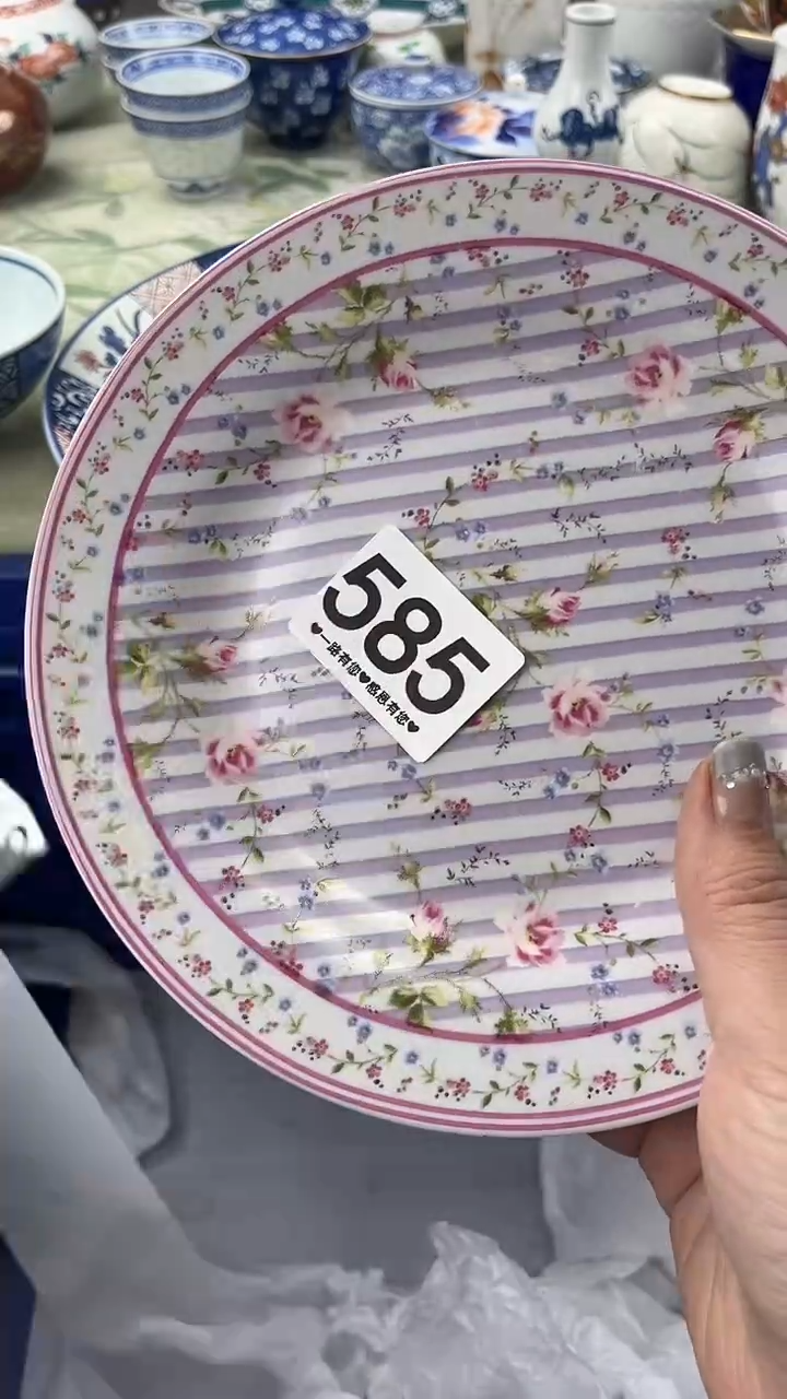 瓷片花**珊585      