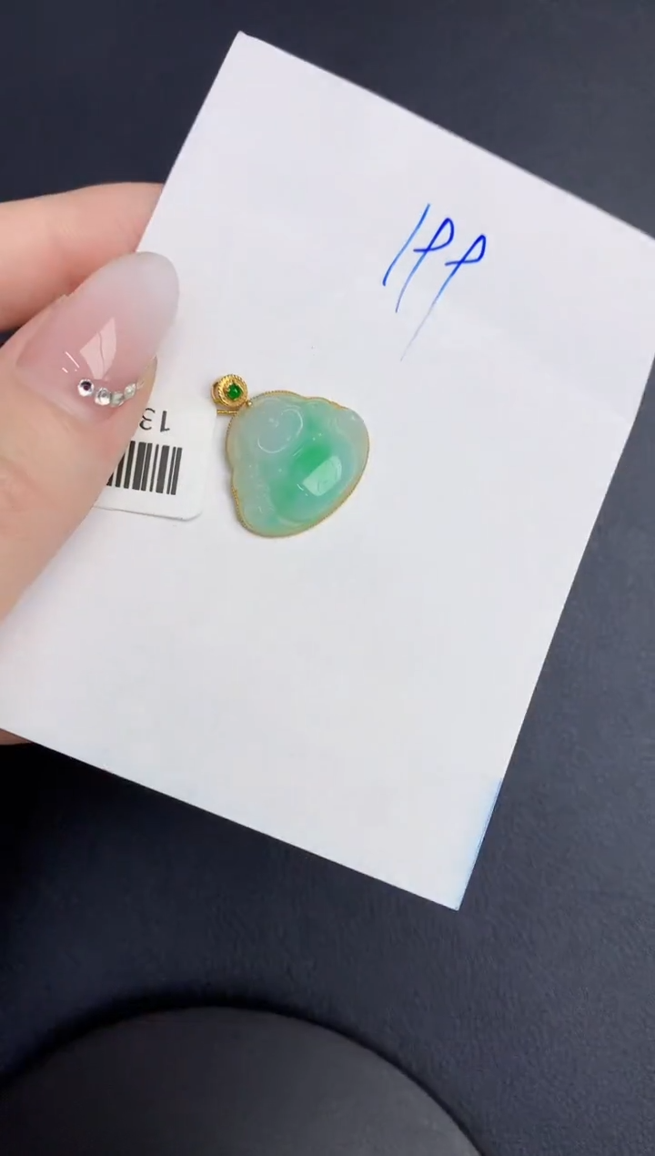 【闪购商品】翡翠颈饰18K金镶嵌0000000000