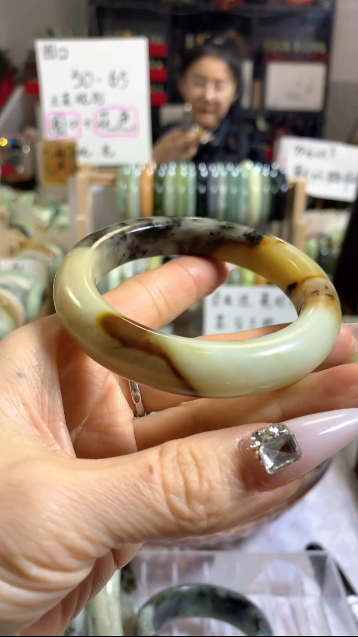 未镶嵌岫玉手镯33  57+ 包容