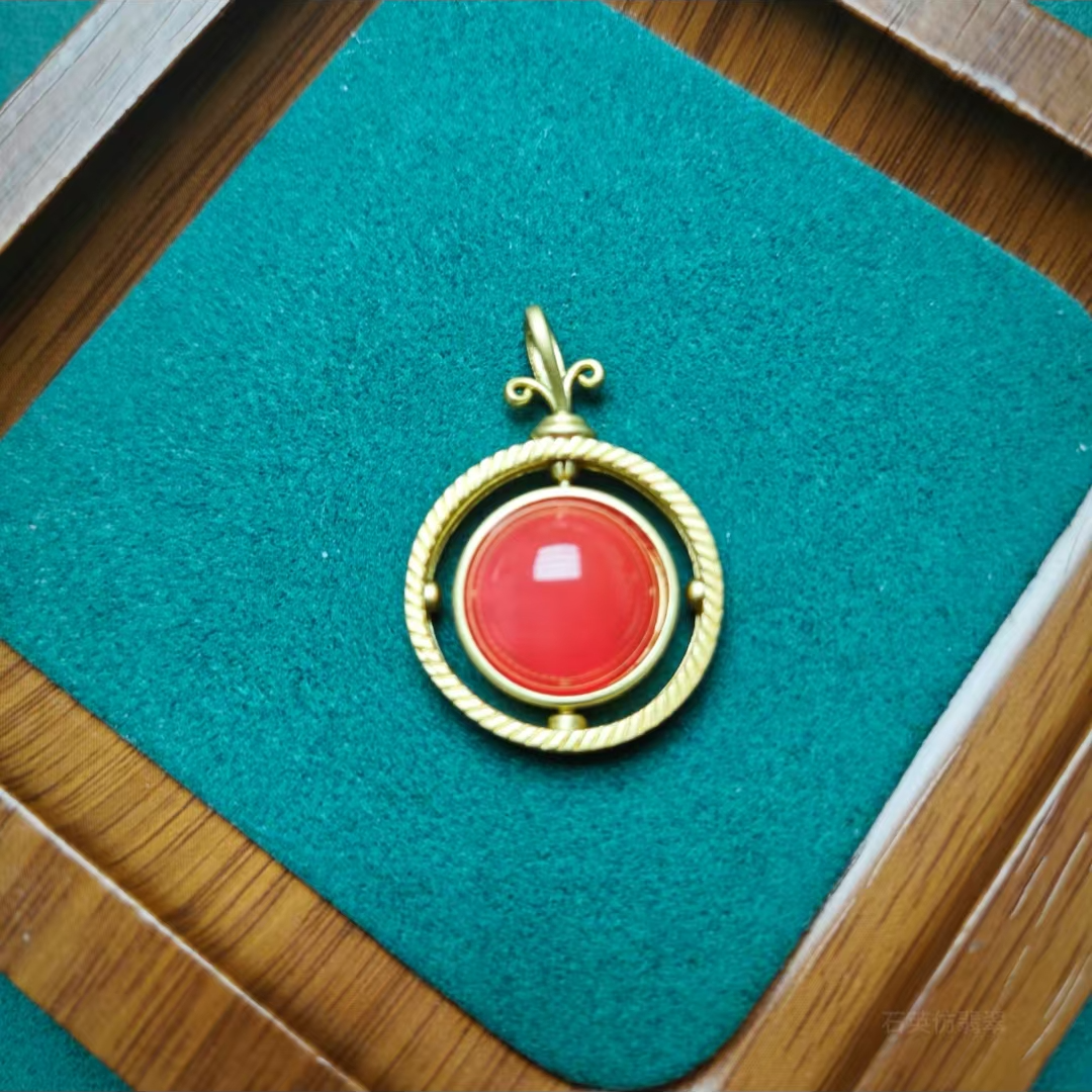 A1461满红翡翠转吊坠