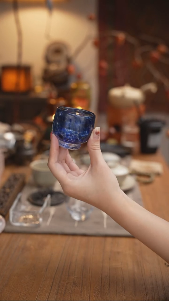 饴山琉璃蓝金星主人杯60ml