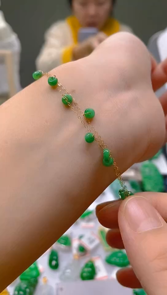 【闪购商品】翡翠颈饰18K金镶嵌新号开播，全场乱卖