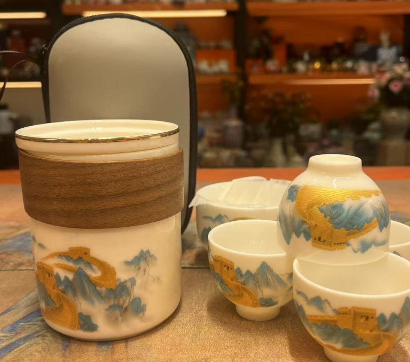 羊脂玉万里长城手抓壶一壶五杯旅行茶具 5664
