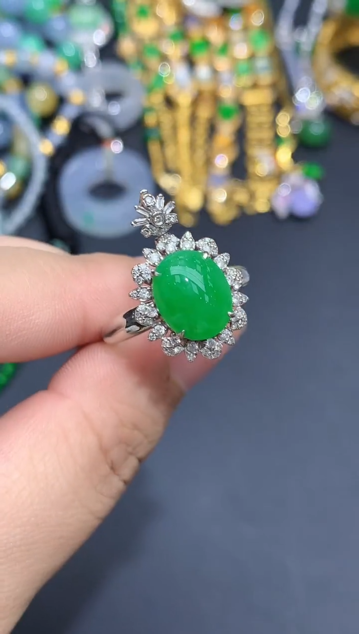 翡翠戒指18K金镶嵌567-春日珠宝