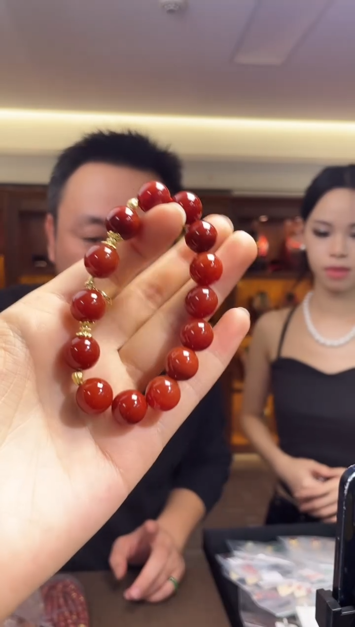 未镶嵌手串南红玛瑙（多样性发一件）