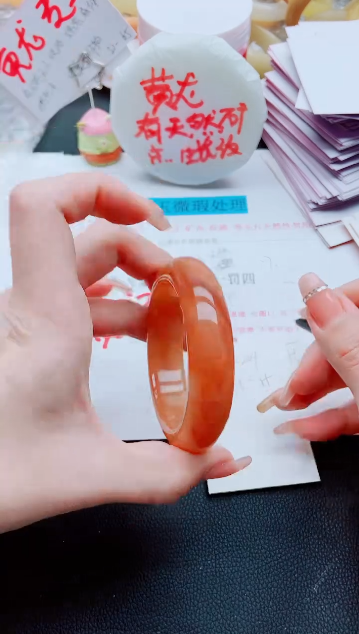 【闪购商品】石英质玉手镯未镶嵌K204-55-56