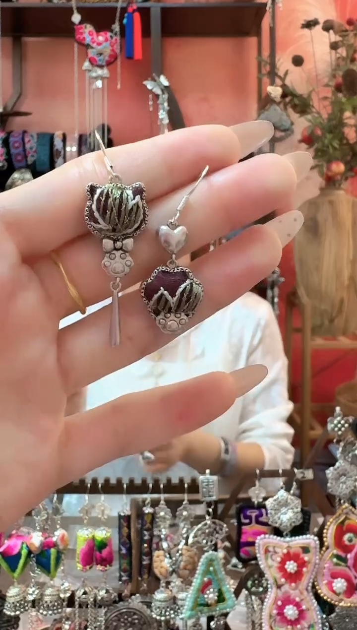 织绣云织谣民族风精美饰品   338