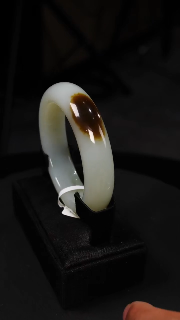 和田玉手镯未镶嵌和田玉三色手镯55圈