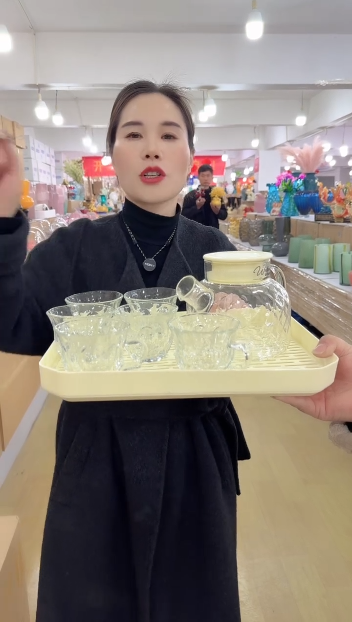 【闪购商品】无铅玻璃洛芙花器-k-早14