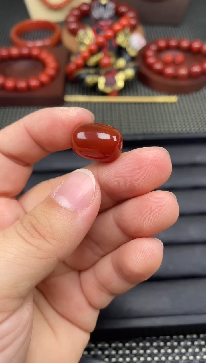 未镶嵌南红玛瑙珠宝半成品桶珠13x17