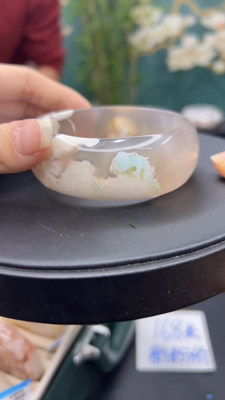 【闪购商品】石英质玉手镯未镶嵌A481(63圈)