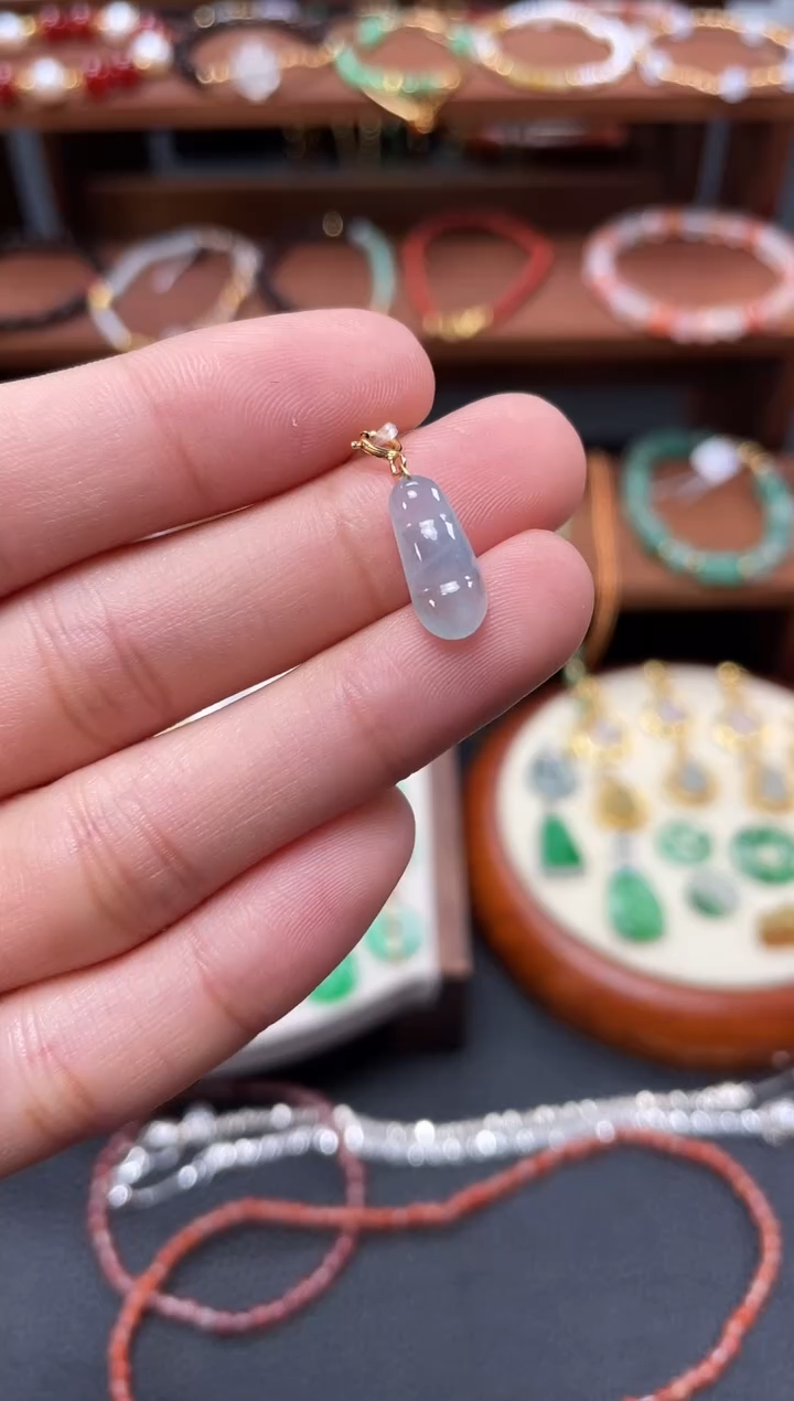 【闪购商品】翡翠吊坠(不含链)18K金镶嵌一个  JK652