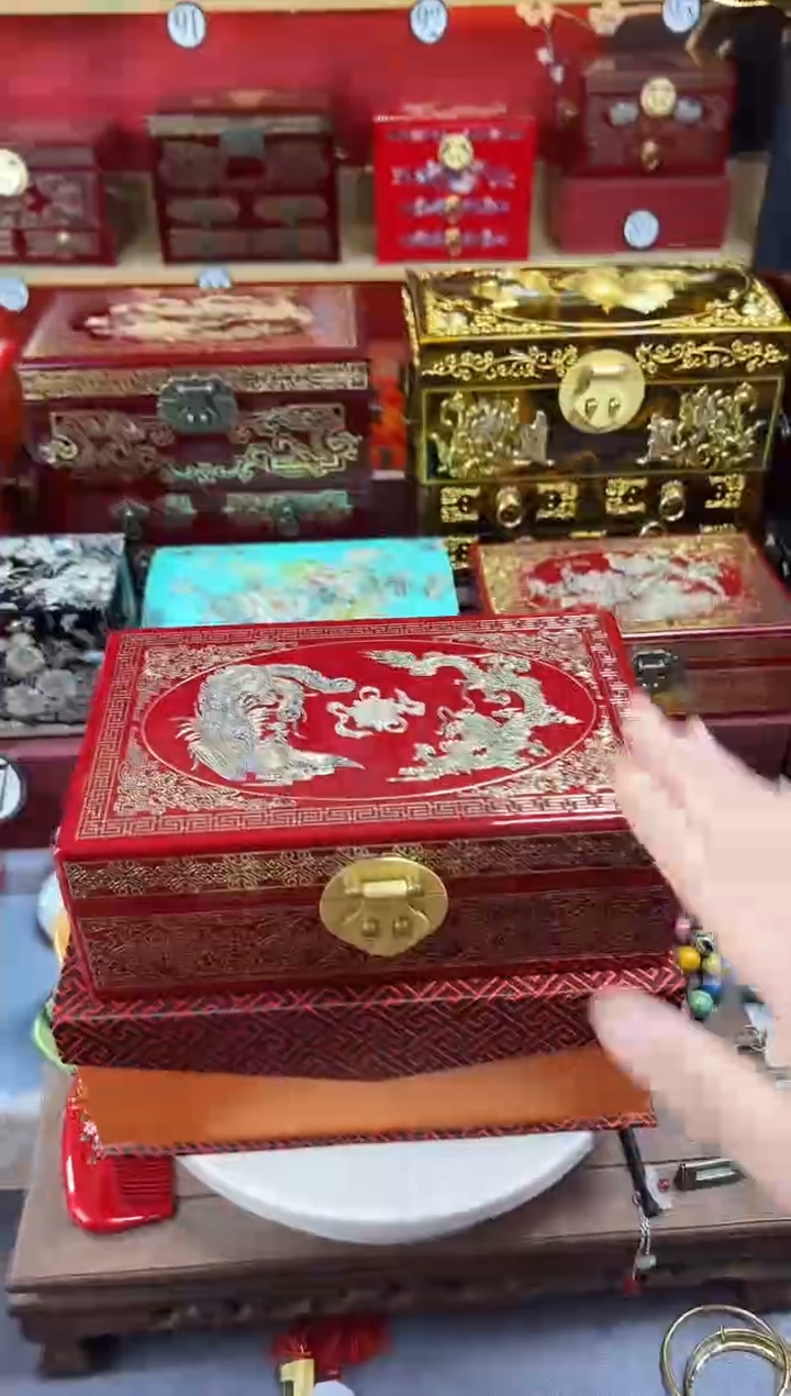 简*屋24厘米双层高奢款掐丝螺钿镶嵌酒红铜扣龙凤