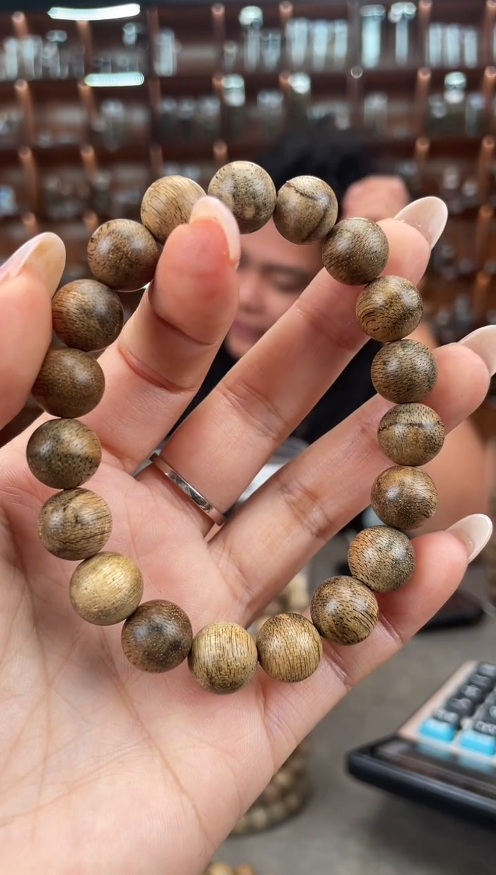 【闪购商品】沉香手串131号菩萨棋多样性发一条