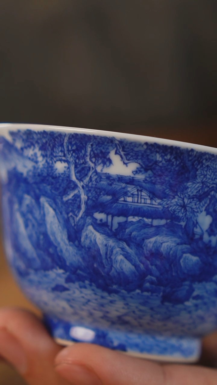 【闪购商品】杯九本珍藏 青花溪山渔隐图杯