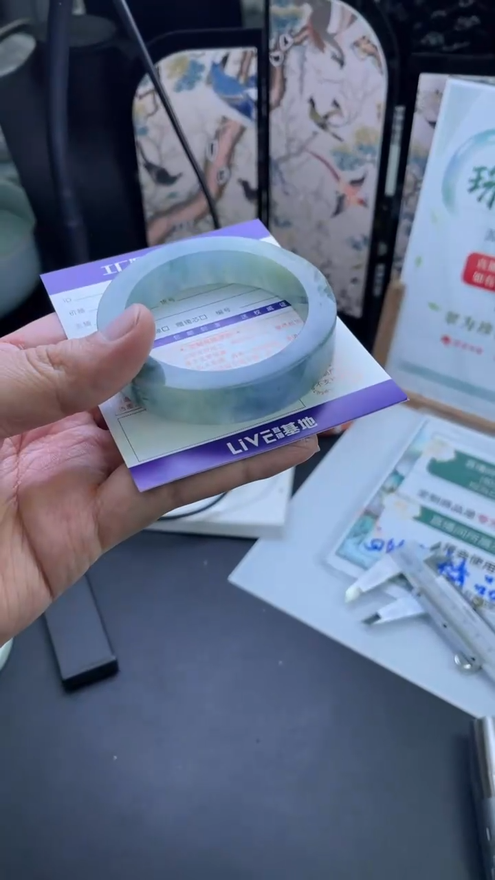 【闪购商品】定制翡翠手镯未镶嵌手镯定制一件