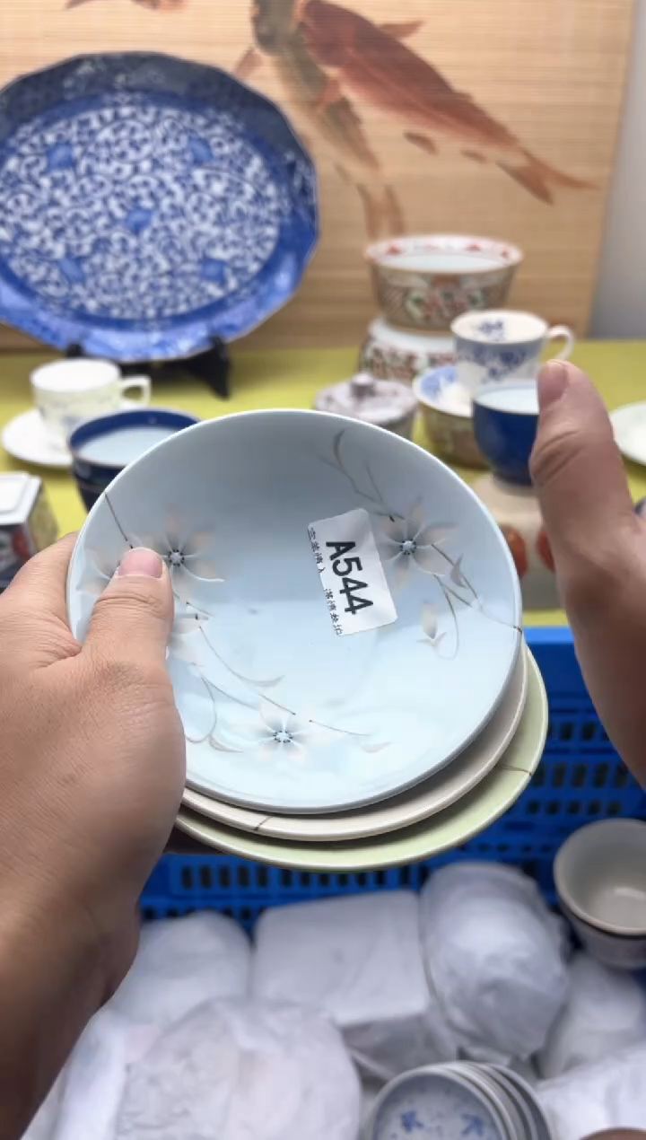 瓷片清****)544                           