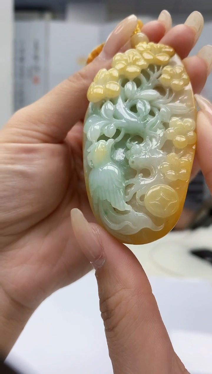 【闪购商品】定制翡翠未镶嵌5060lr-毛货挂件280