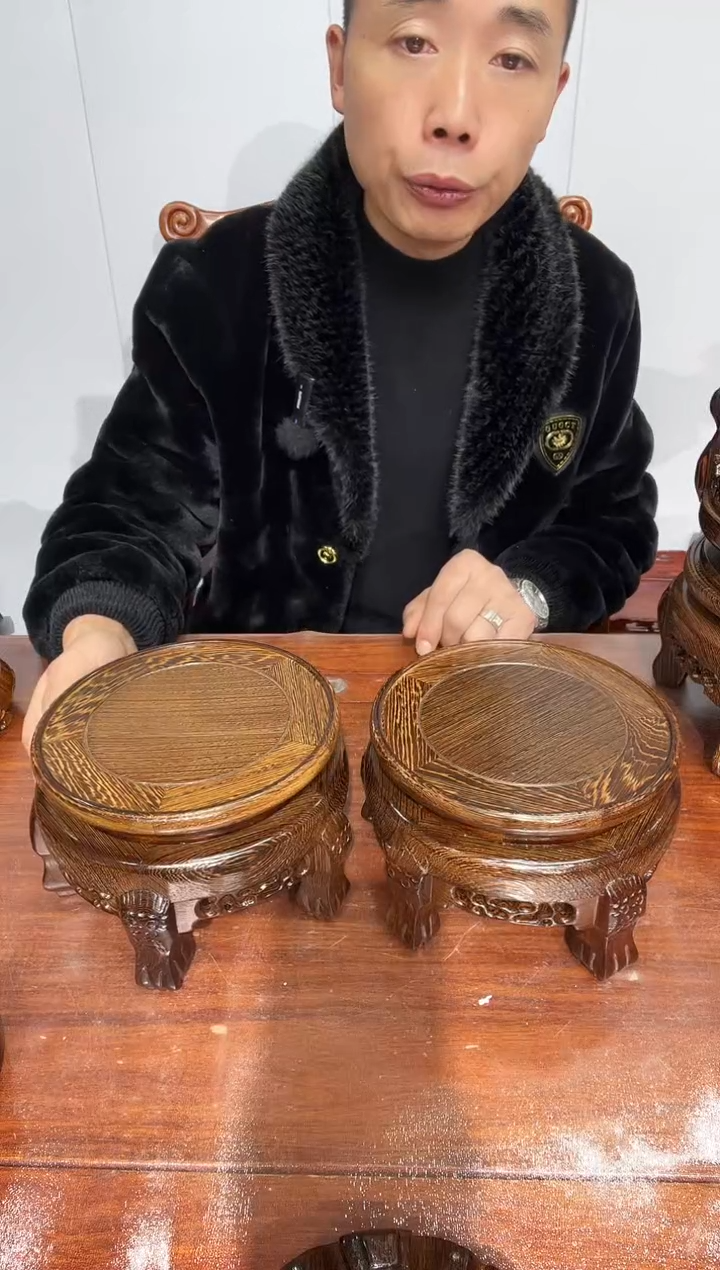 木渔 瑕疵处理鸡翅木虎头几15*18*11.5两个