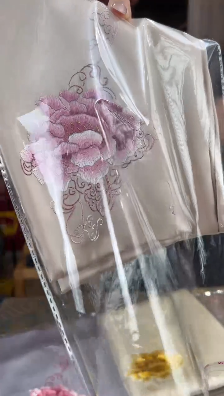 【闪购商品】刺绣苏绣100桑蚕丝丝巾