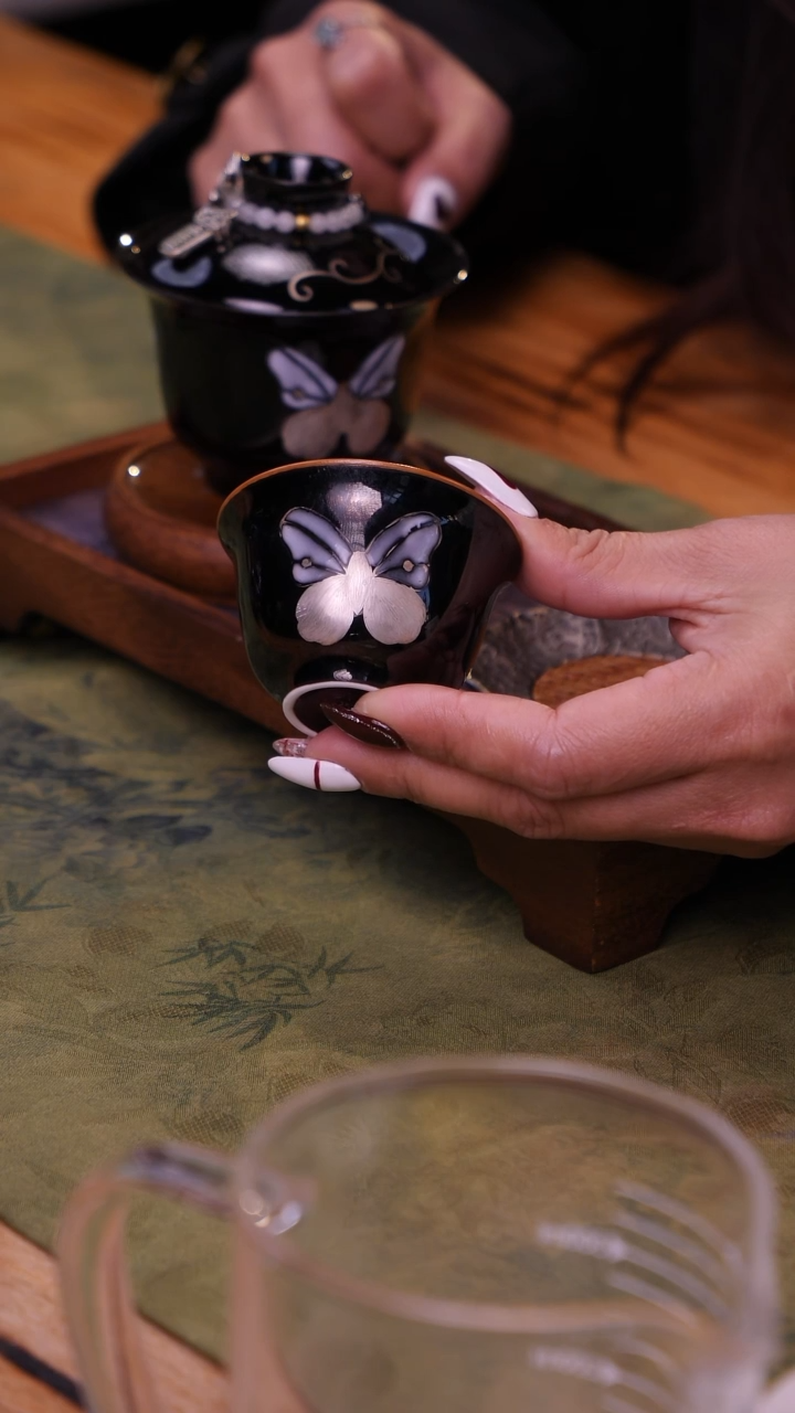 【闪购商品】银蝶乌金品茗杯茶杯