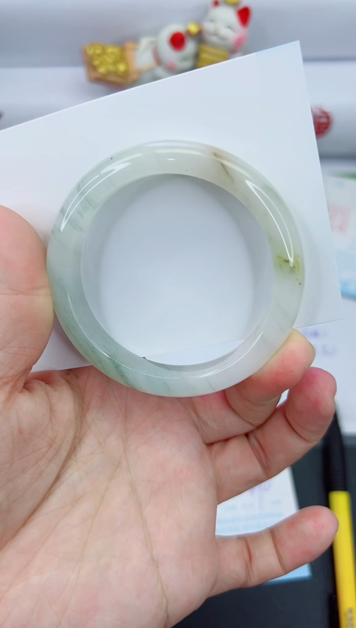 【闪购商品】石英质玉手镯未镶嵌340-52.3