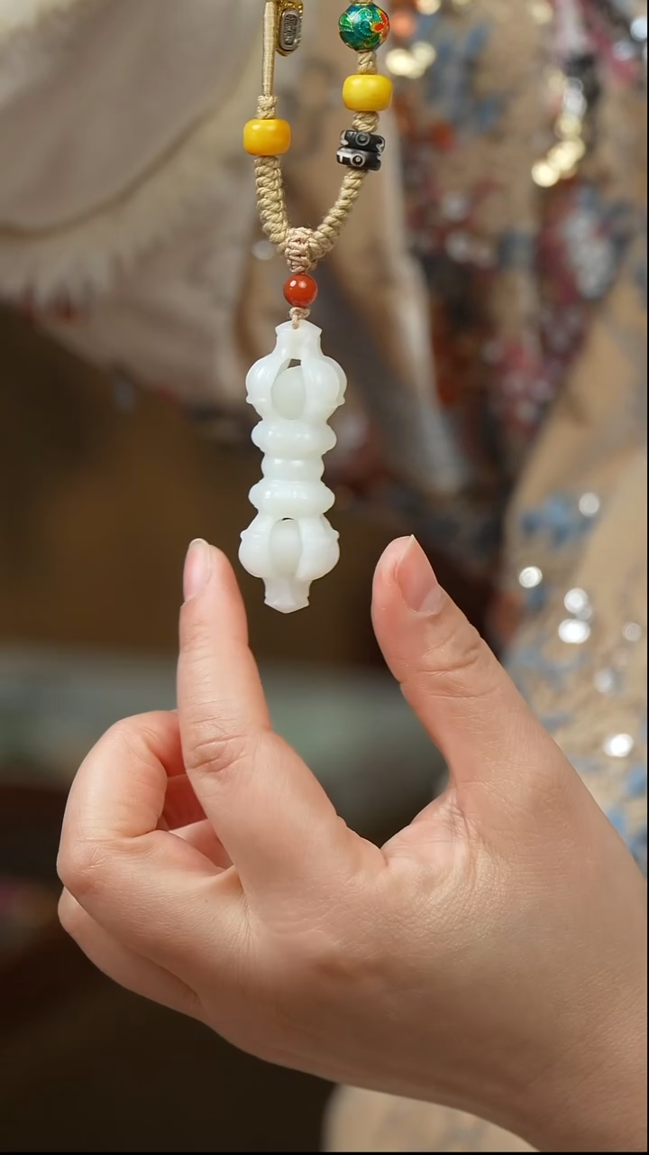 未镶嵌和田玉挂件吊坠