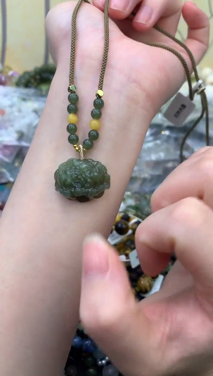 未镶嵌和田玉项链357