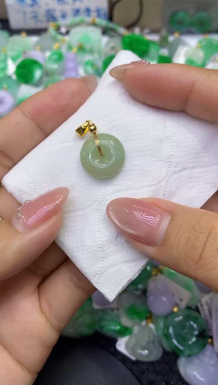 颈饰未镶嵌翡翠天然缅甸A货翡翠