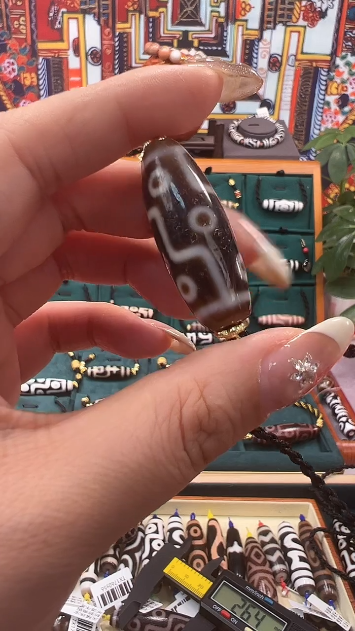 玛瑙/玉髓（覆膜）颈饰合金60（微瑕）