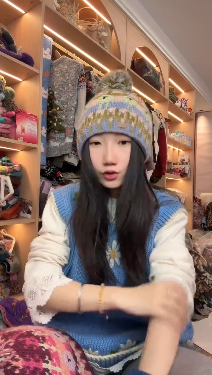 羊毛美利奴香芋紫单球帽