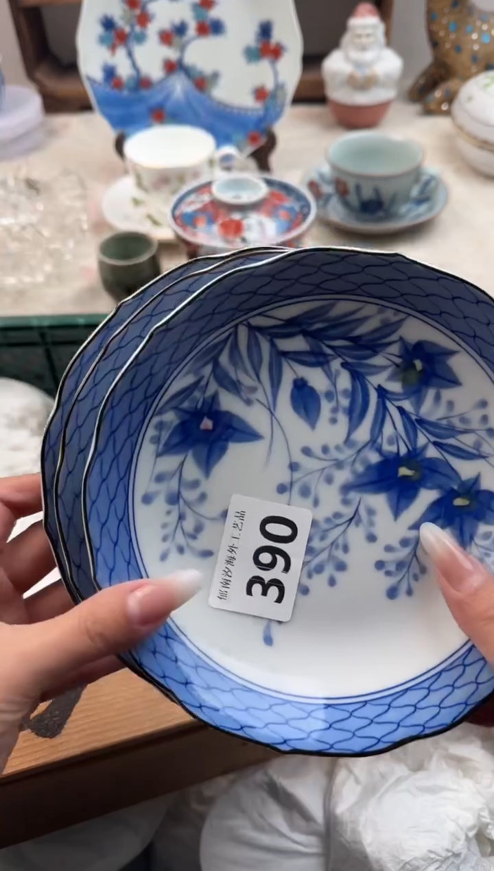 鱼****）E          390