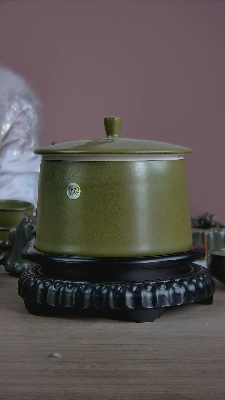 景韵堂仿清茶叶末釉/**/
