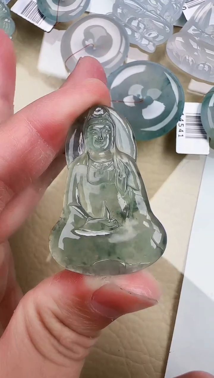 翡翠未镶嵌颈饰缅甸翡翠a货
