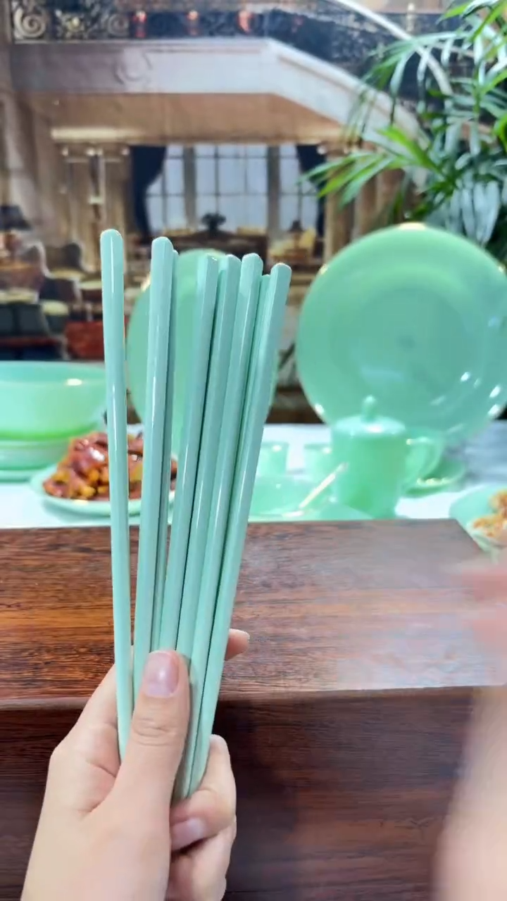 【闪购商品】.....玉瓷筷子10双福利价格   