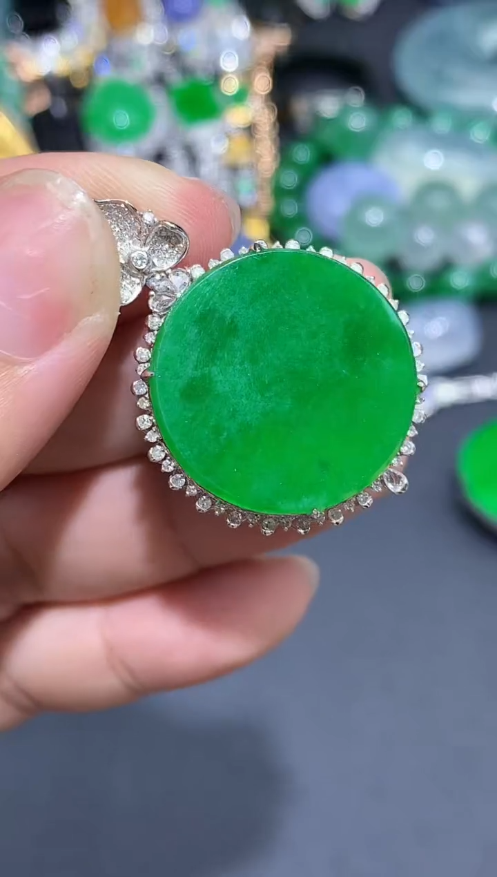 翡翠18K金镶嵌颈饰516-春日珠宝