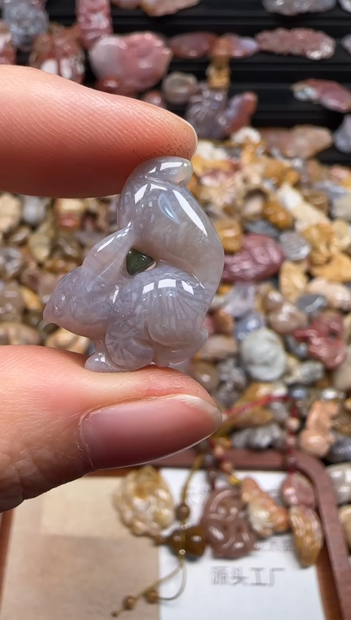 【闪购商品】硅化珊瑚（珊瑚玉）颈饰未镶嵌579